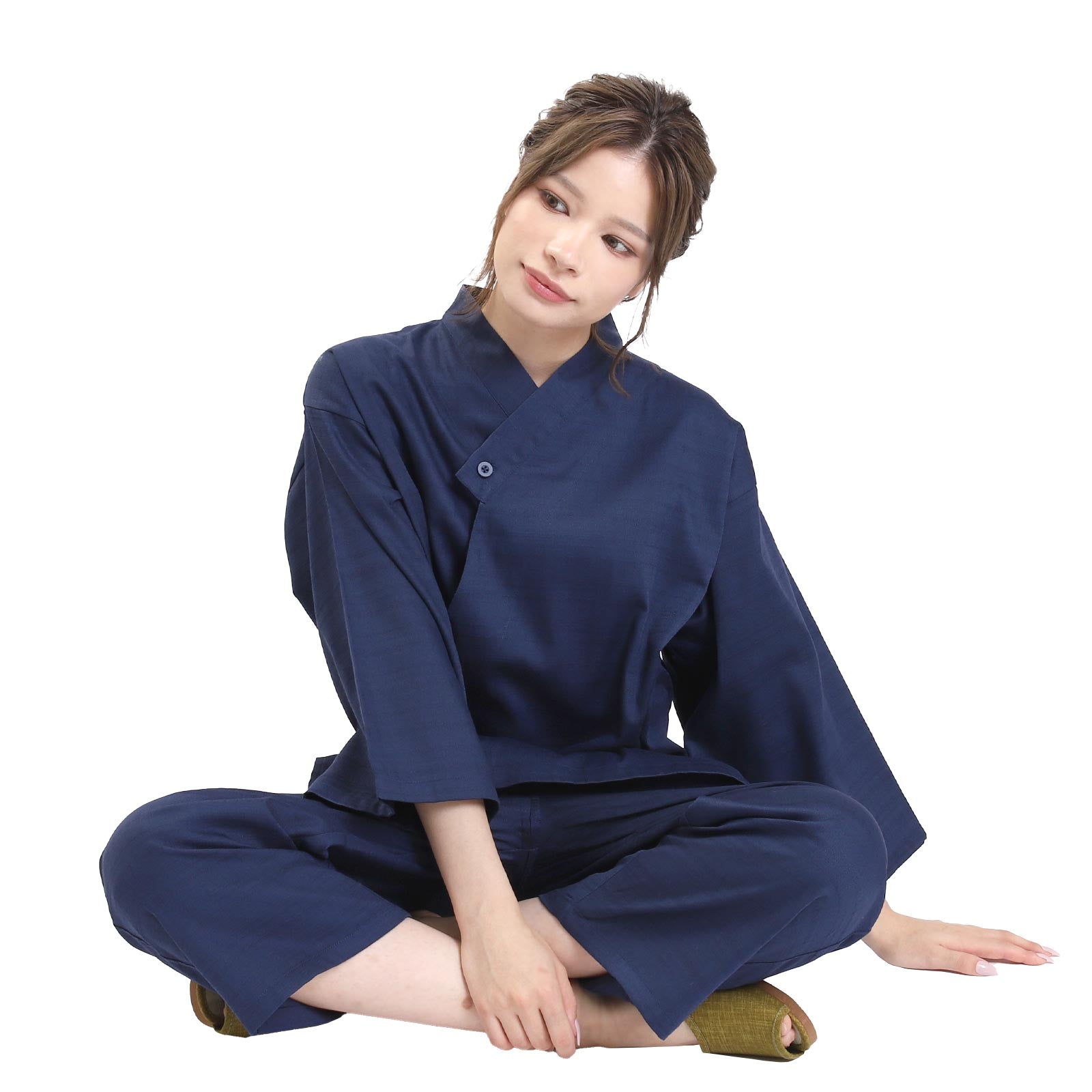 Ryokan-Style Samue Blue