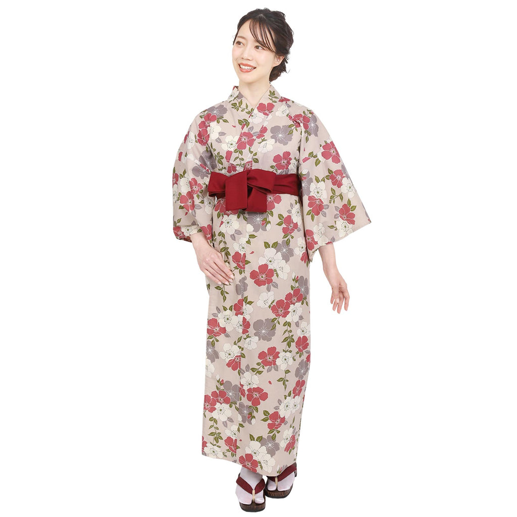 Women Ryokan Yukata Sakura