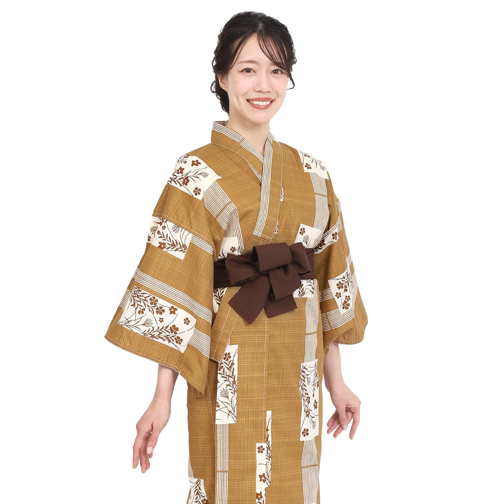 Women Ryokan Yukata Karuta